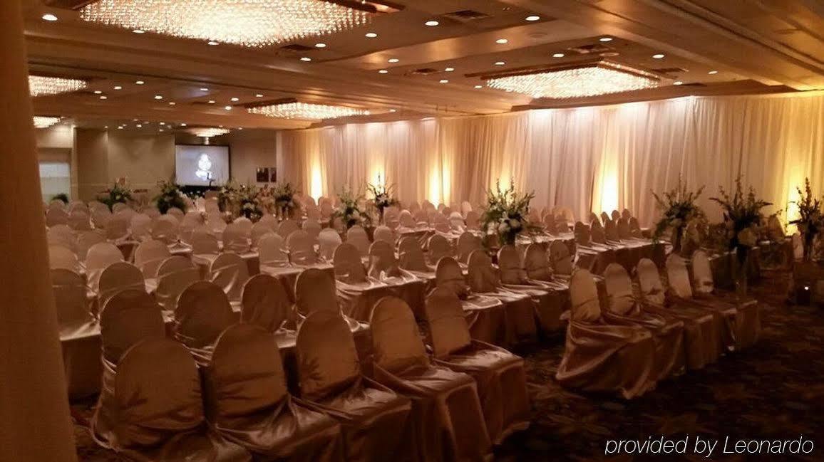 Doubletree By Hilton Файетвил Екстериор снимка